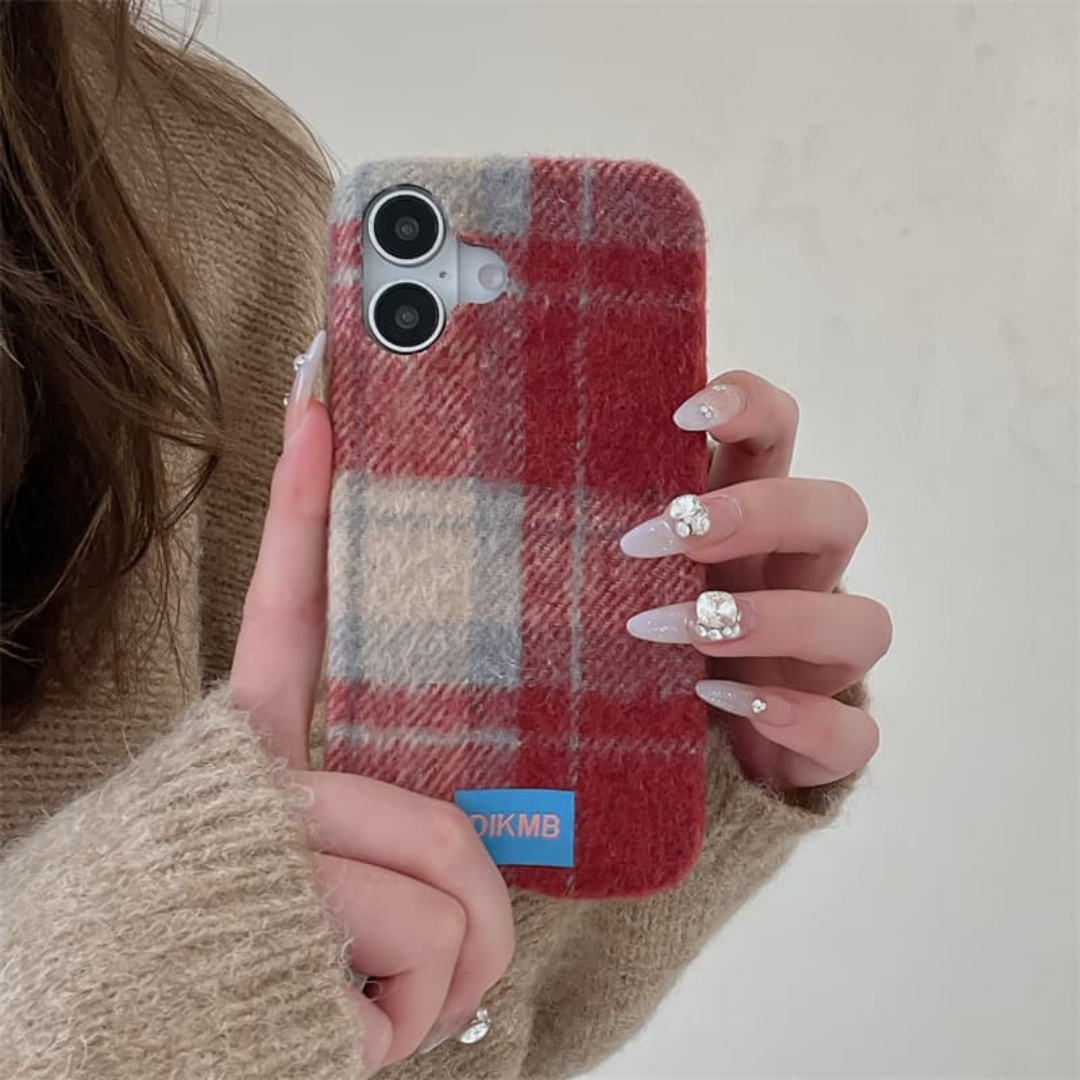 Phone Cases Iphone 13 - Retro Plaid Soft Fuzzy Warm Phone